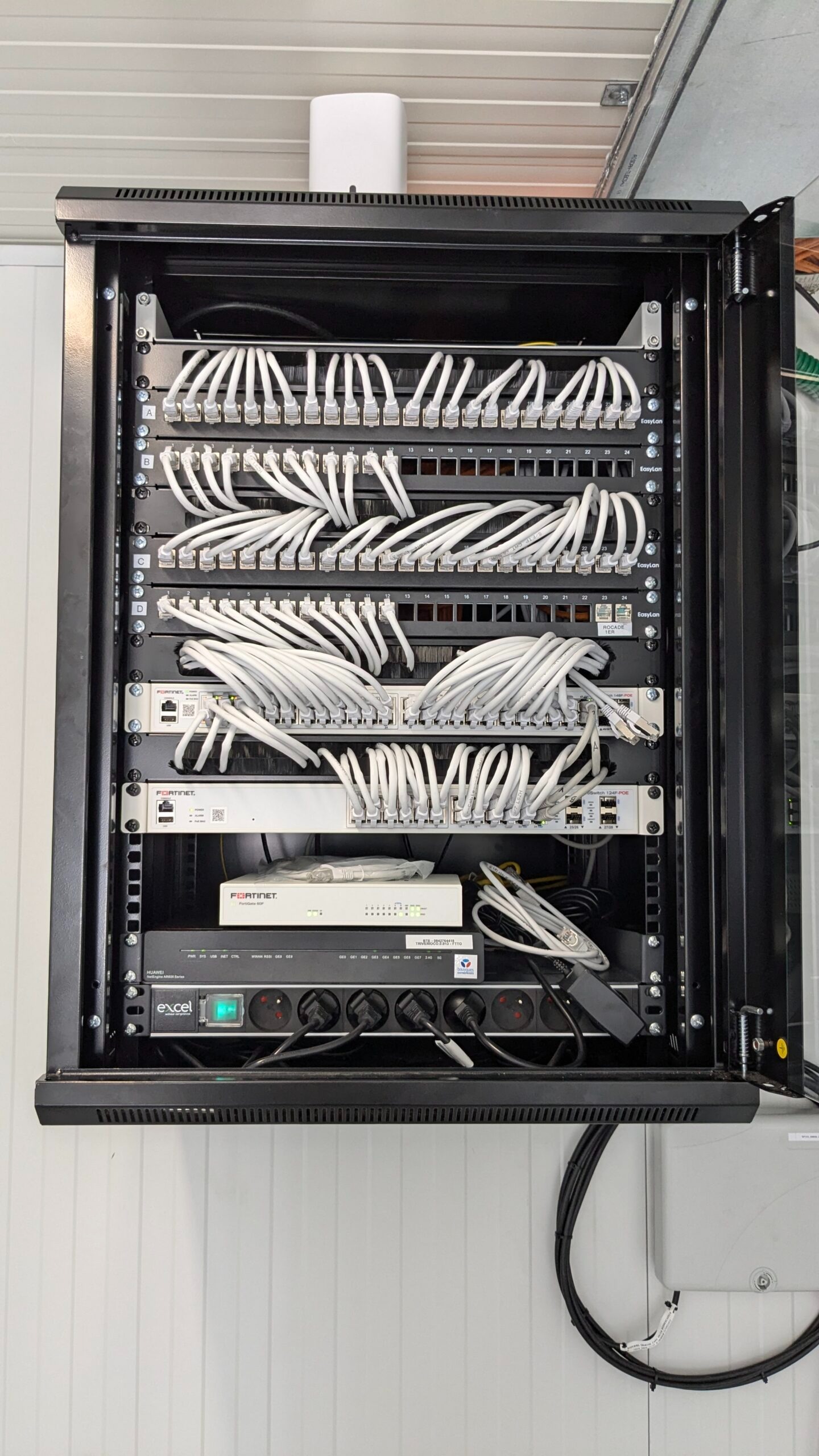 Télécommunications et réseaux informatiques